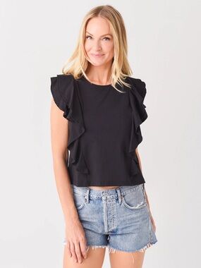 45. Deluc Top + Ruffle